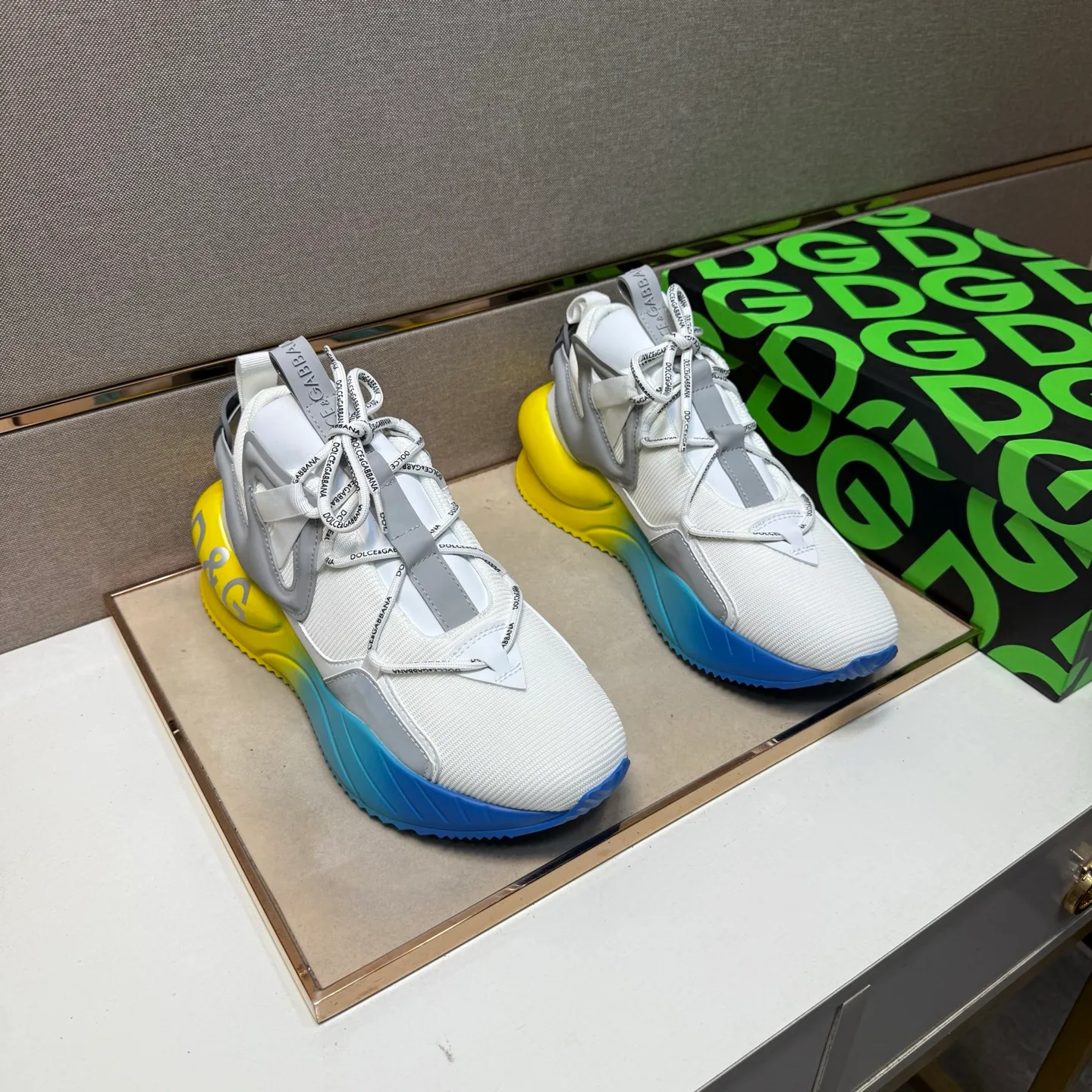 ⬛️Men's shoes💰p540 [DG～]Couple casual shoes 2025z cabinet sales simultaneously 🔶Size: 35-44#️⃣ 🔷7 colors🔜The upper is made of multi-material splicing➕Mesh lining, comfortable and breathable, sole: original comfortable and wear-resistant outsole, ⚠️real thing📱photographed🎬real thing is better📢📢📢